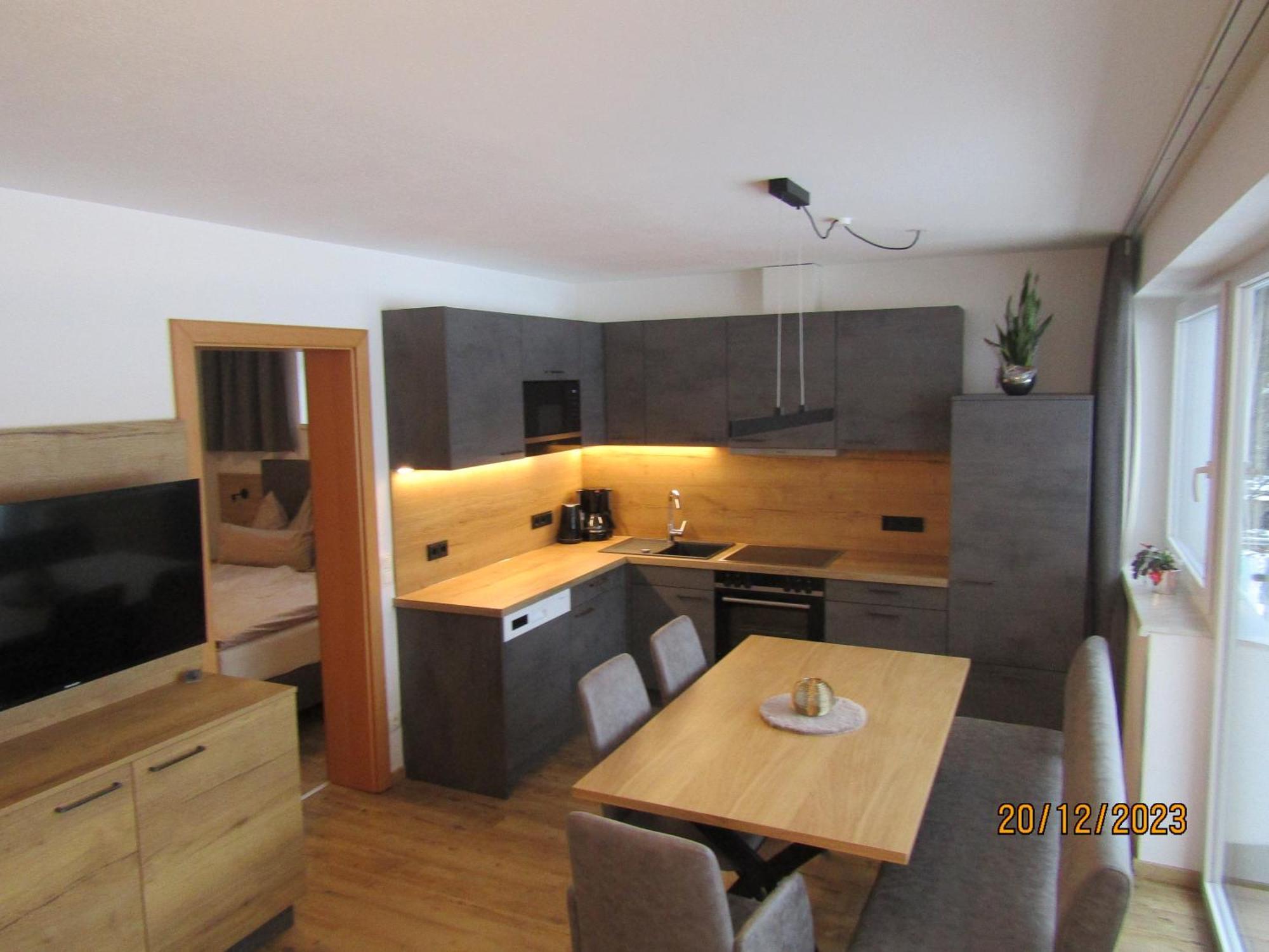קליינארל Appartement Heiss מראה חיצוני תמונה
